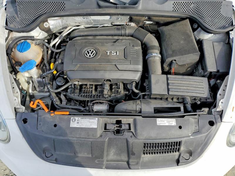 2013 Volkswagen Beetle Turbo