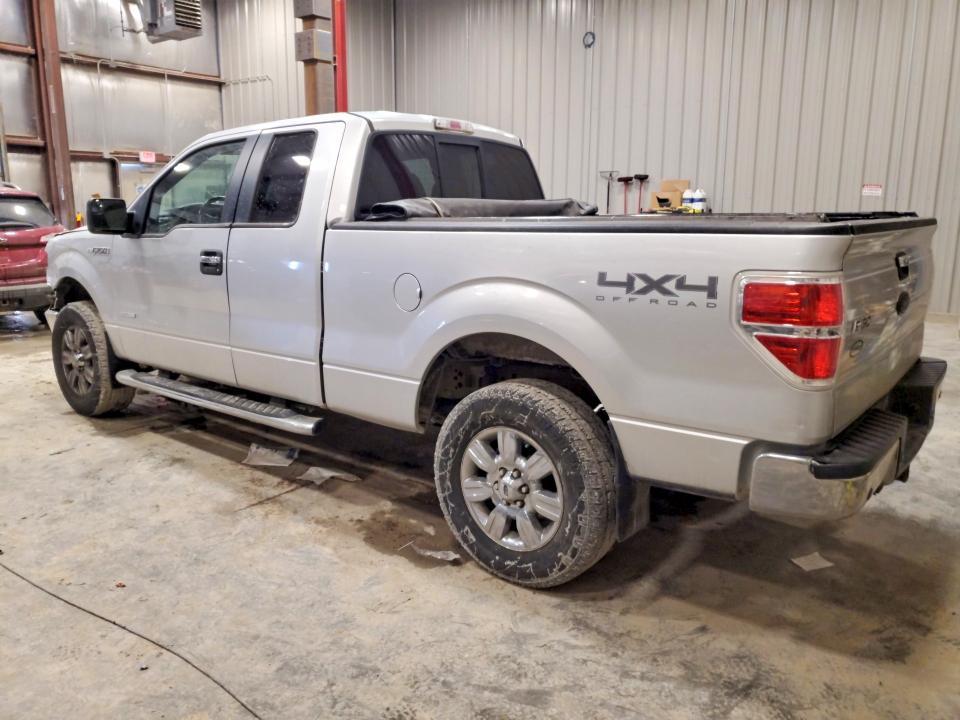 2011 Ford F150 Super cab