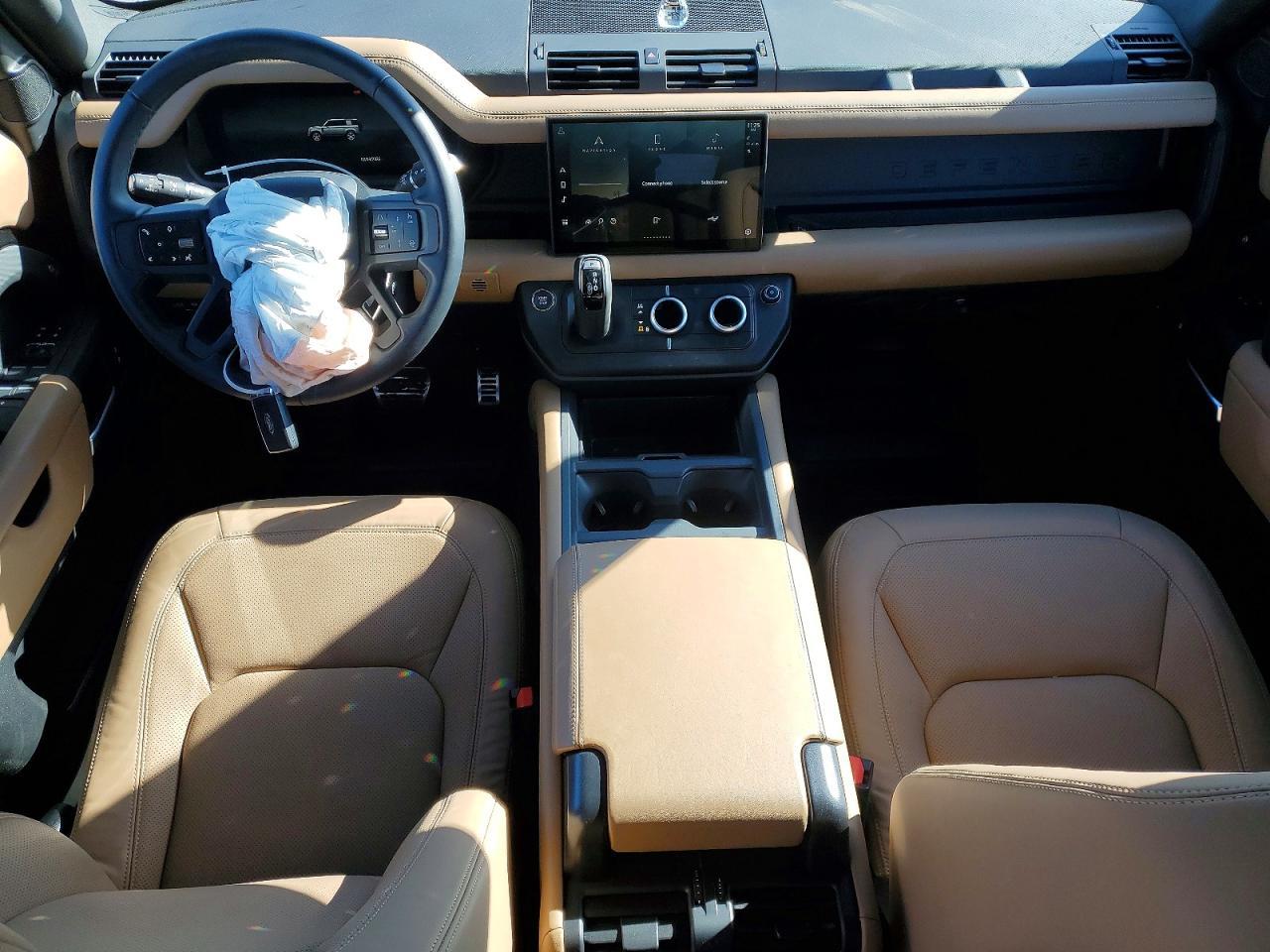2025 Land Rover Defender 110 X-dynamic se