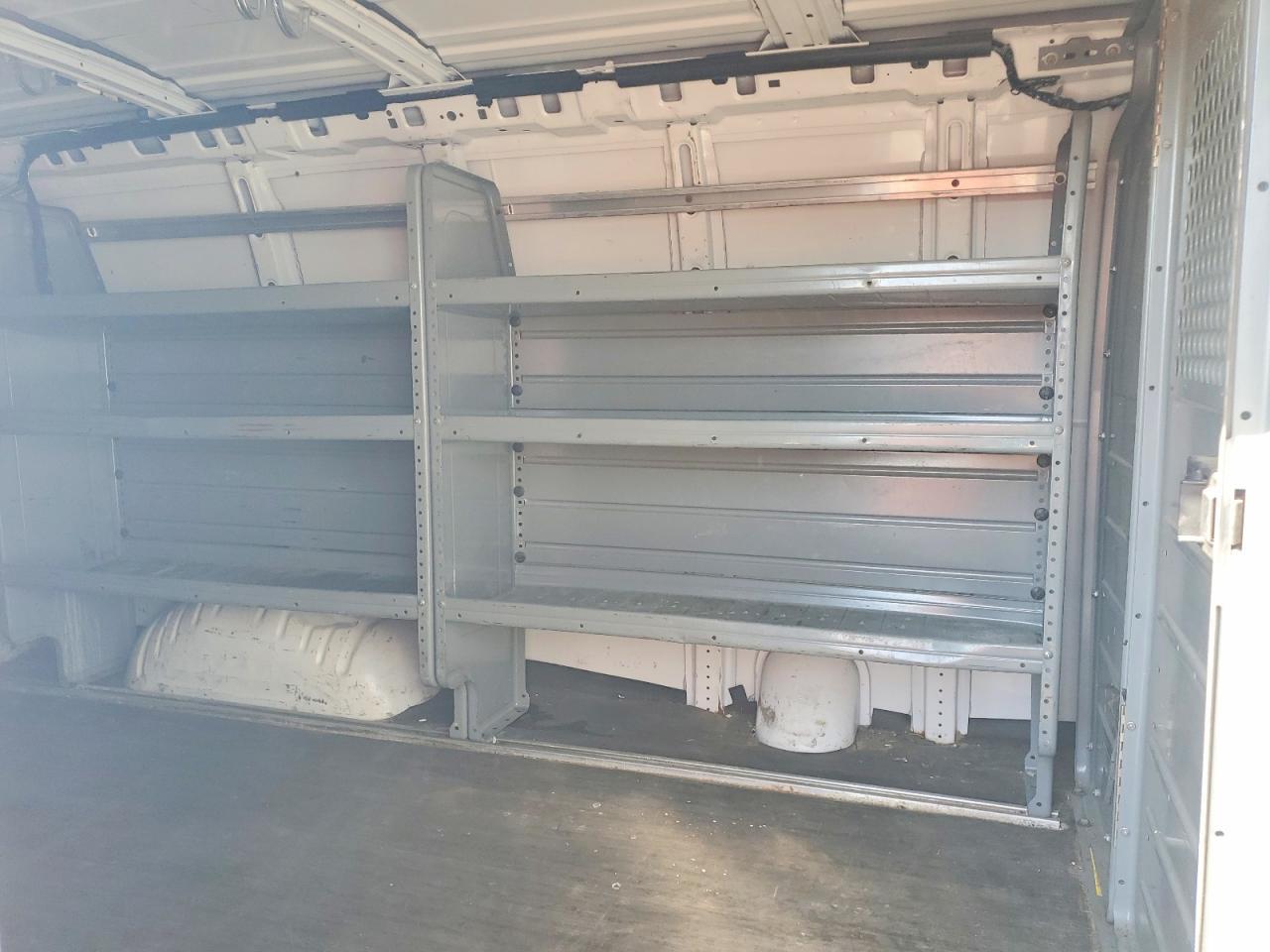 2014 Chevrolet Express 2500 Cargo Utility / Service Van