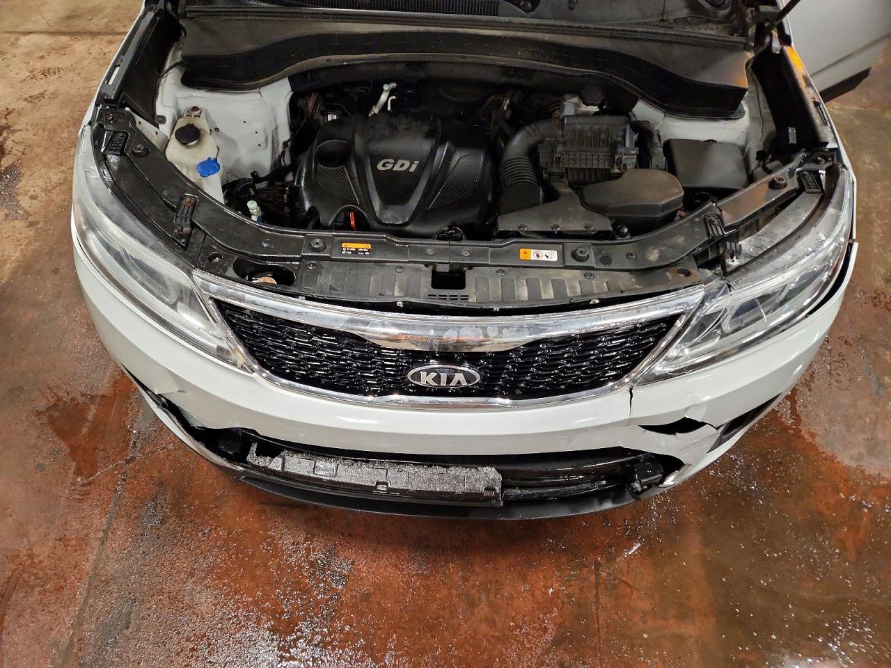 2014 KIA Sorento lx