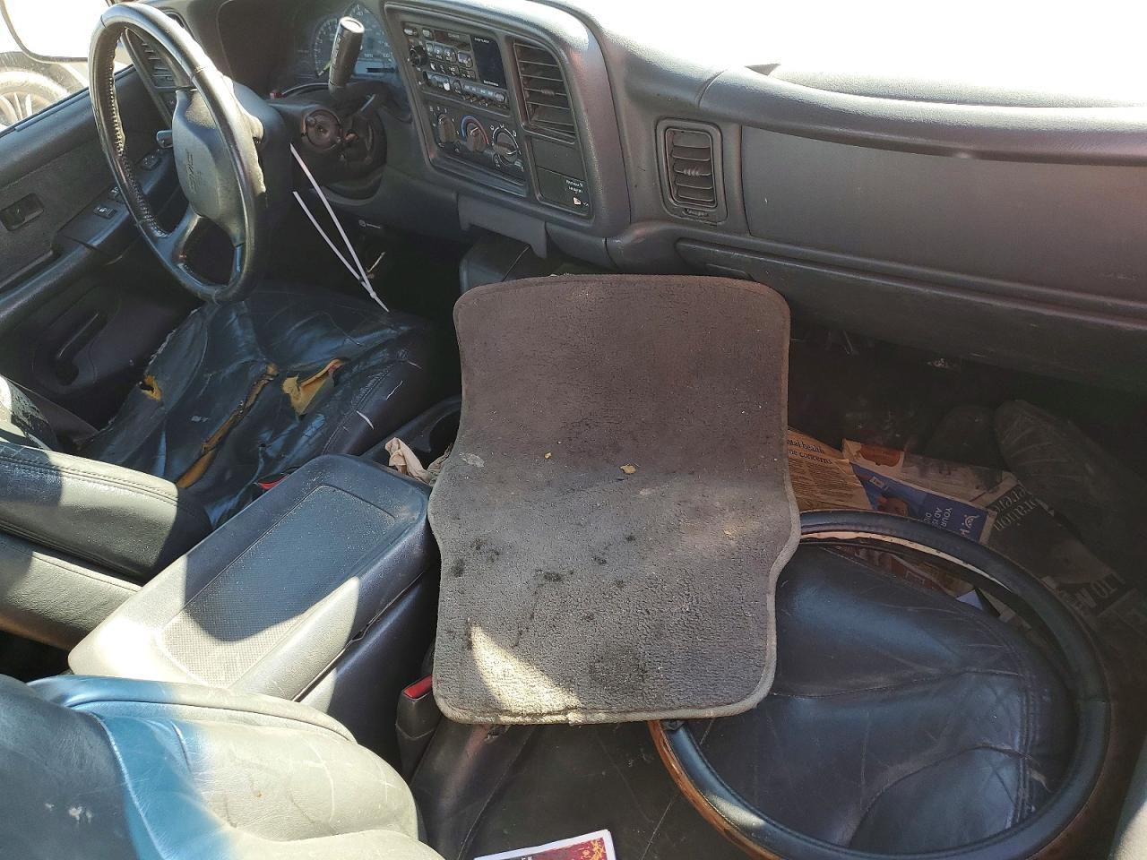 1999 GMC New Sierra C1500
