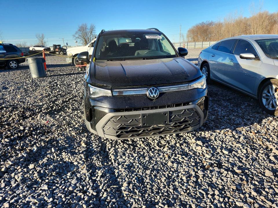 2025 Volkswagen Taos se Black