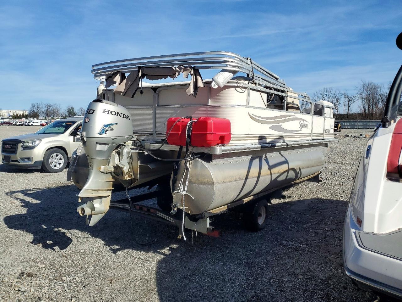 2002 Sylvan Marine 818 Mirage Cruise