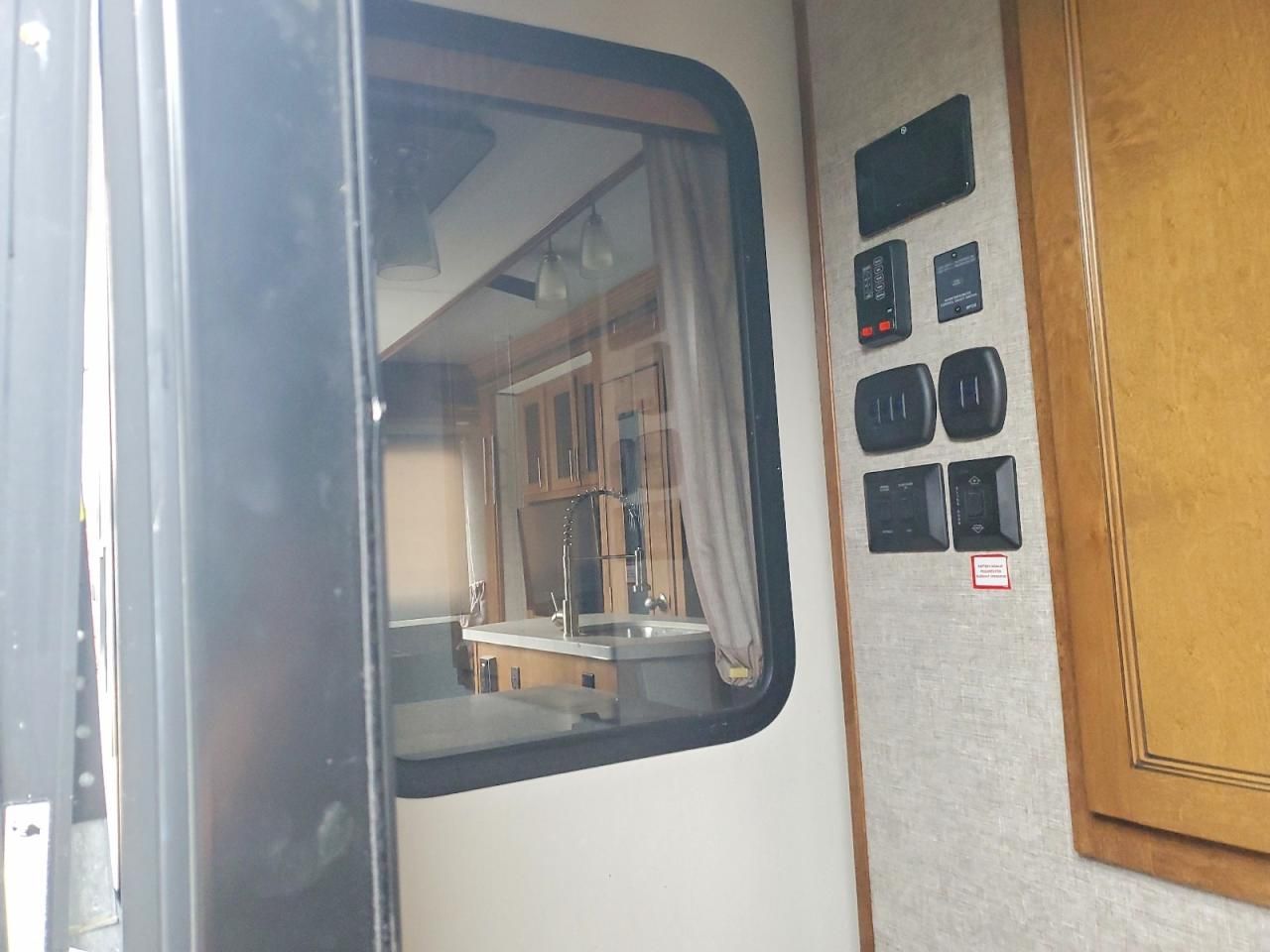 2018 Wildwood 2018 Forest River Sabre Camper