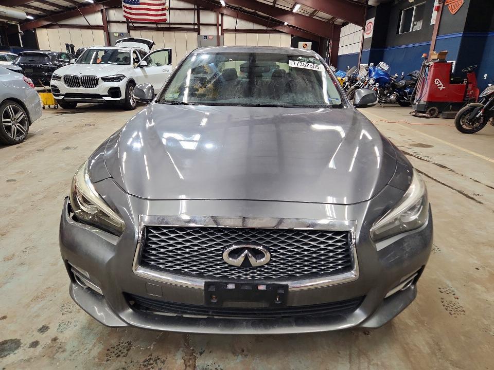 2015 Infiniti Q50 Base