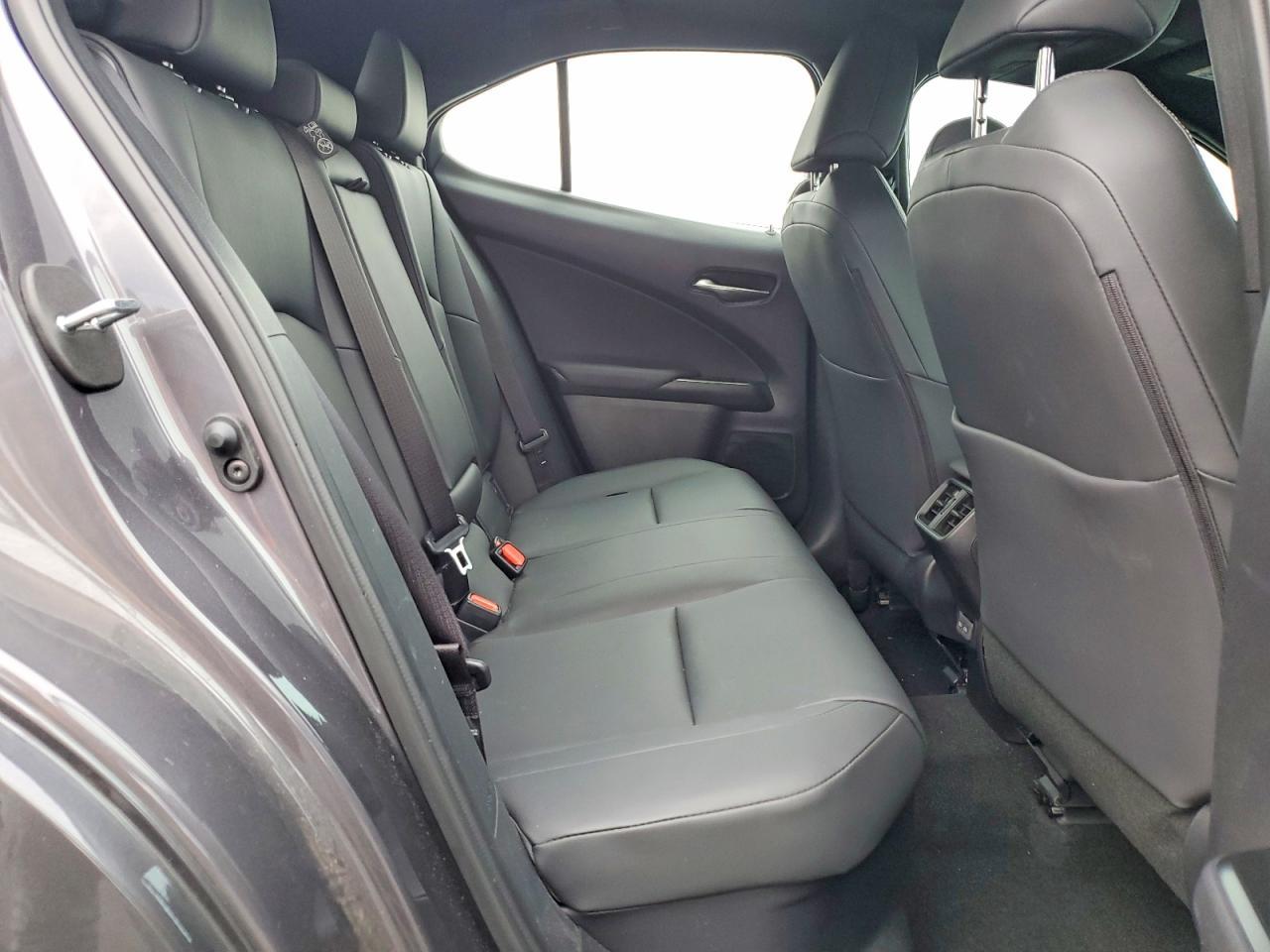 2025 Lexus Ux 300h Base