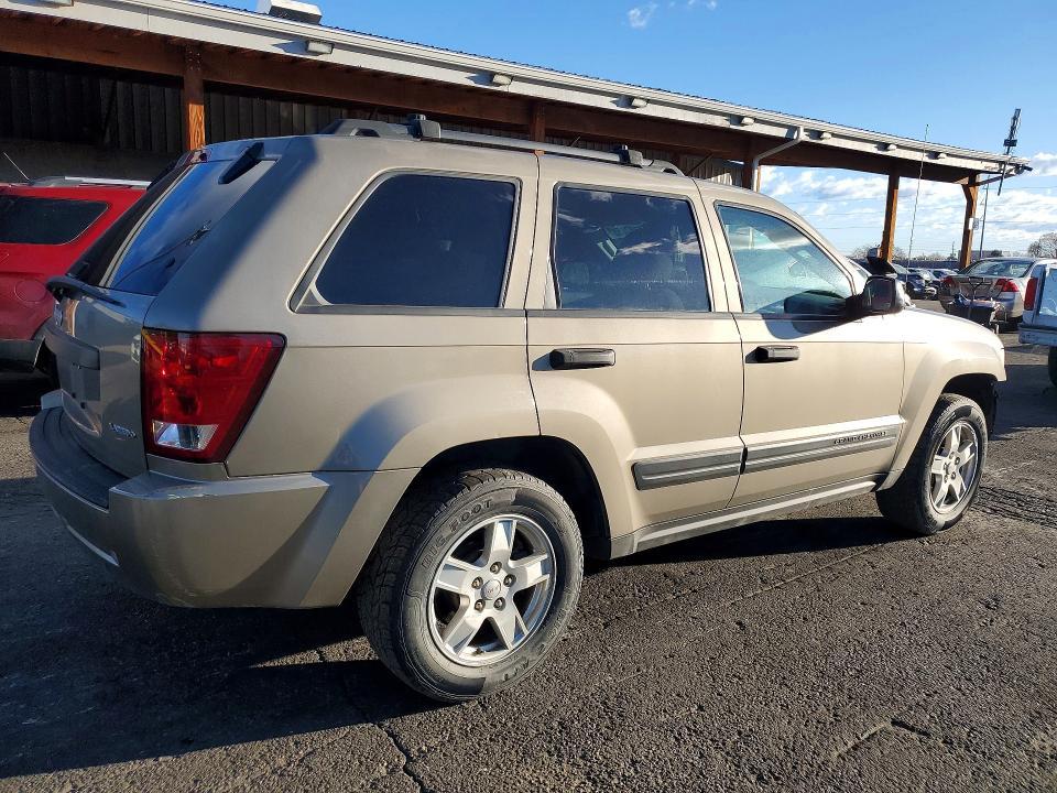 2005 Jeep Grand Cherokee Laredo