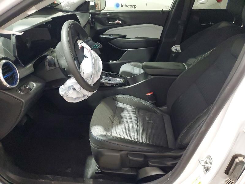 2025 Chevrolet Trax 1LT