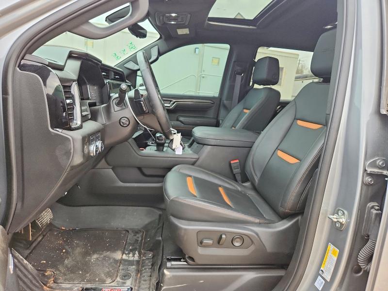 2025 GMC Sierra K1500 AT4