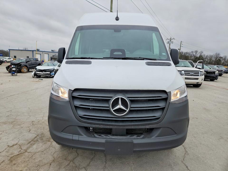 2025 Mercedes-Benz Sprinter 2500