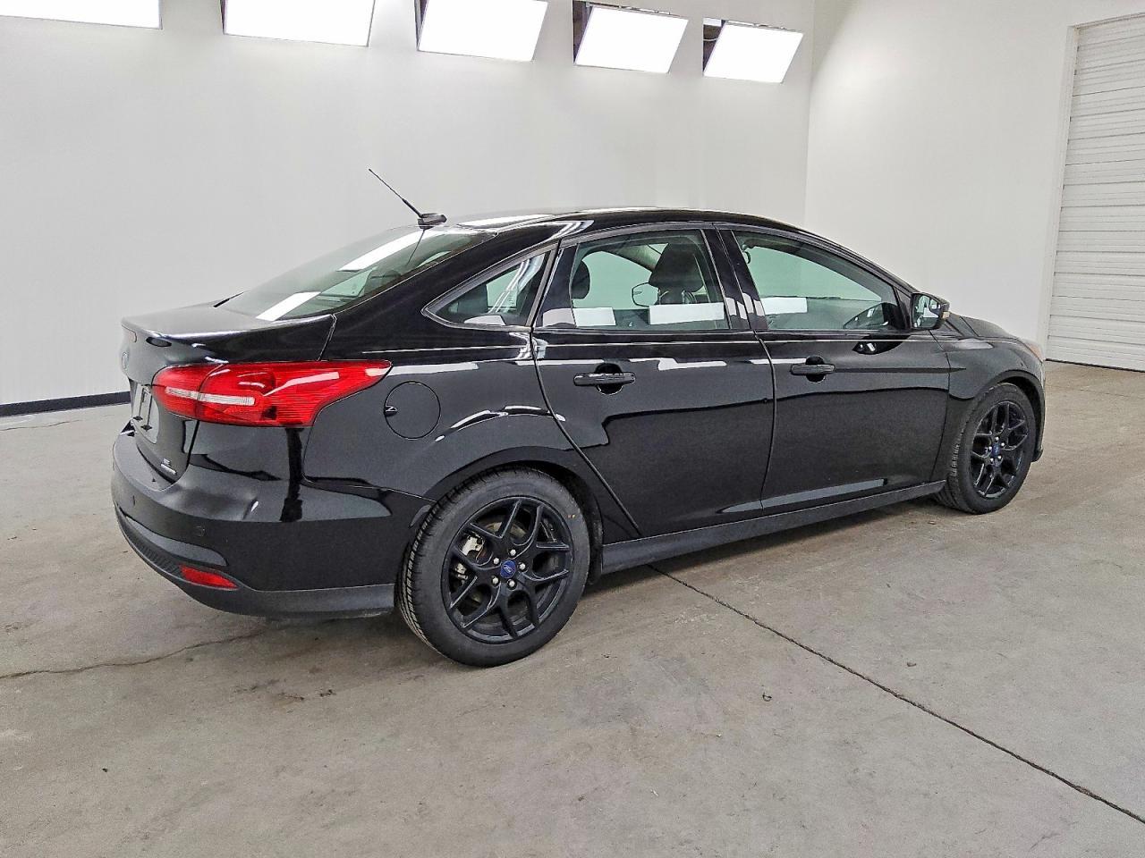 2016 Ford Focus se