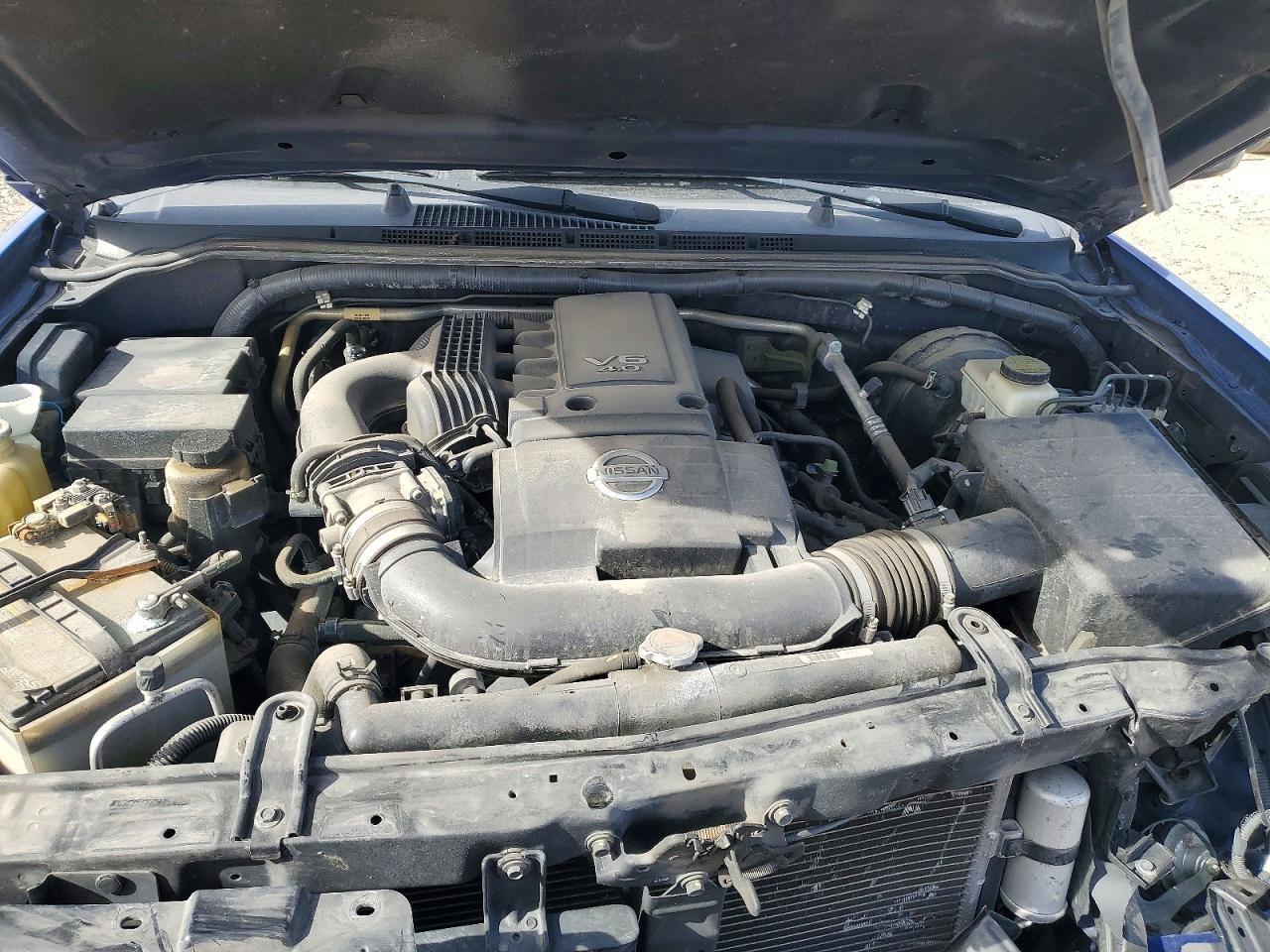 2013 Nissan Frontier s