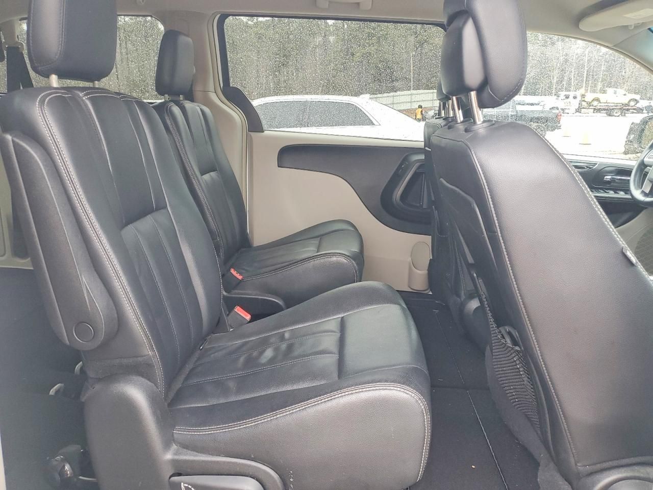 2014 Chrysler Town & Country Touring