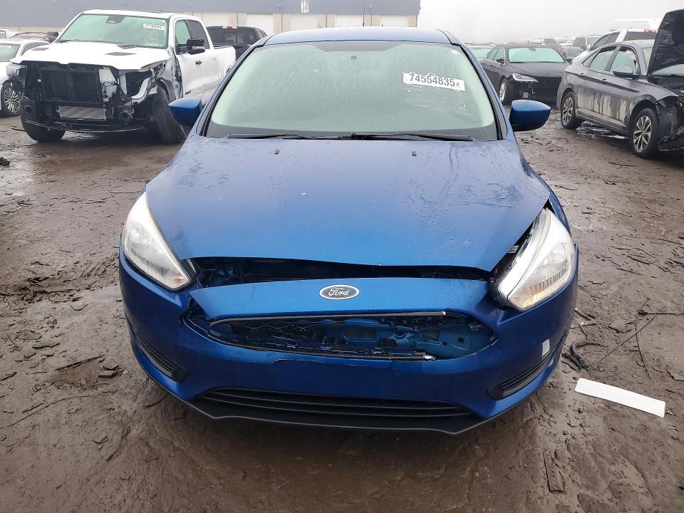2018 Ford Focus se