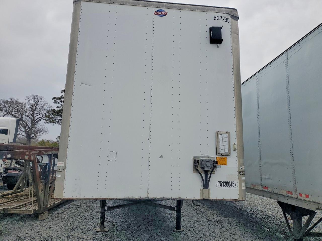 2011 Utility DRY Van Trailer