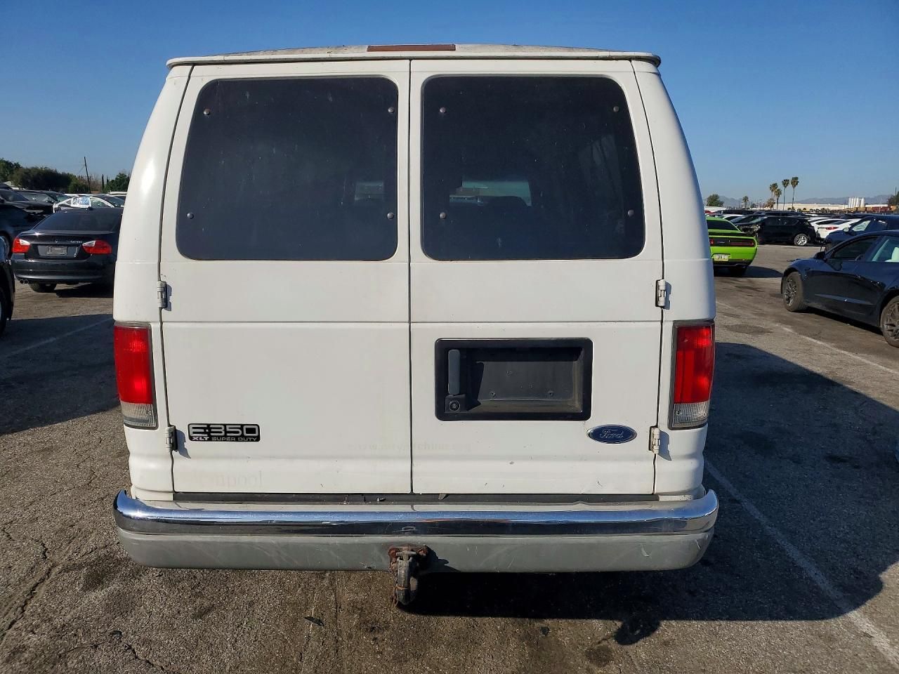 1999 Ford Econoline E350 Super Duty Wagon