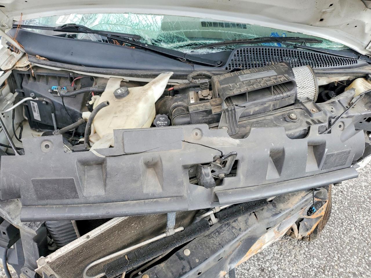 2017 Chevrolet Express G2500 LS