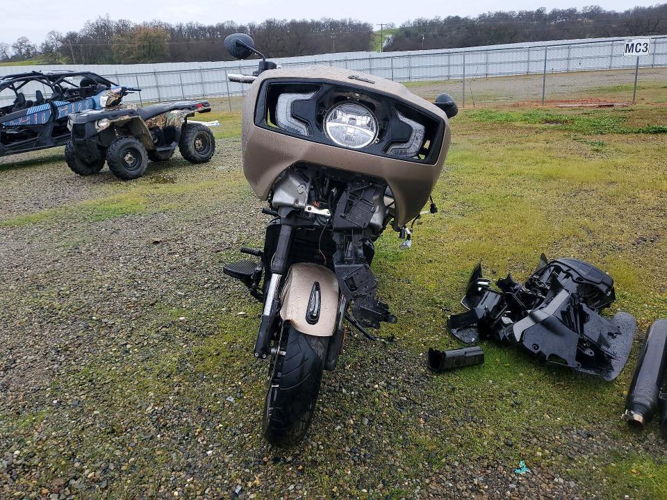 2020 Indian Motorcycle Co. Challenger Dark Horse