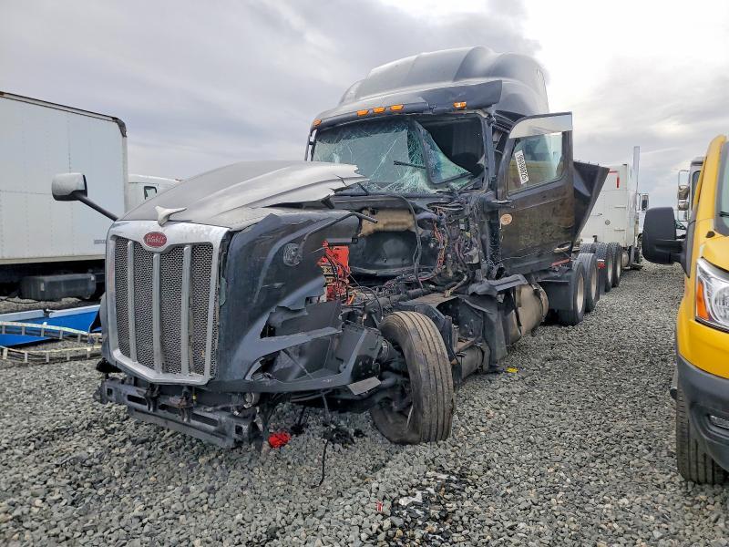 2024 Peterbilt 579 Semi Truck