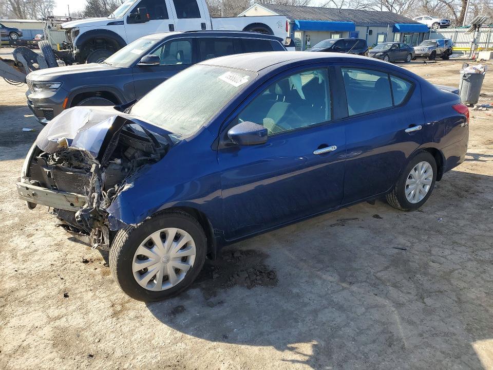 2019 Niss Versa