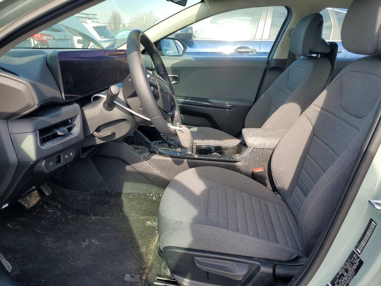 2025 KIA K4 ex