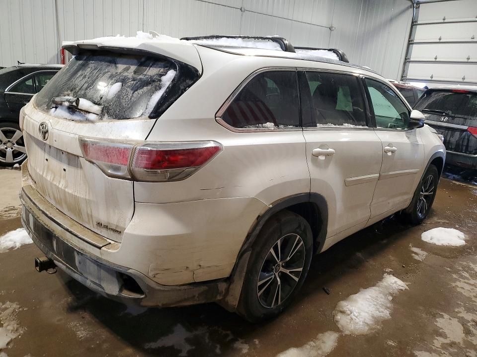 2016 Toyota Highlander xle