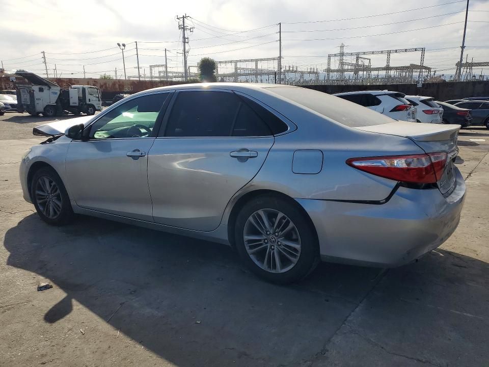 2016 Toyota Camry le