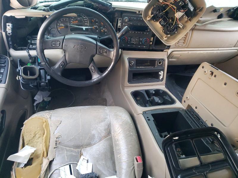 2004 Chevrolet Tahoe C1500