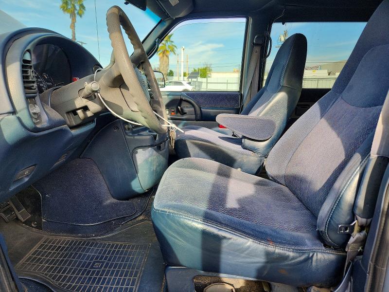 2000 Chevrolet Astro