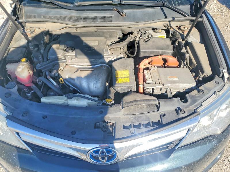 2014 Toyota Camry Hybrid