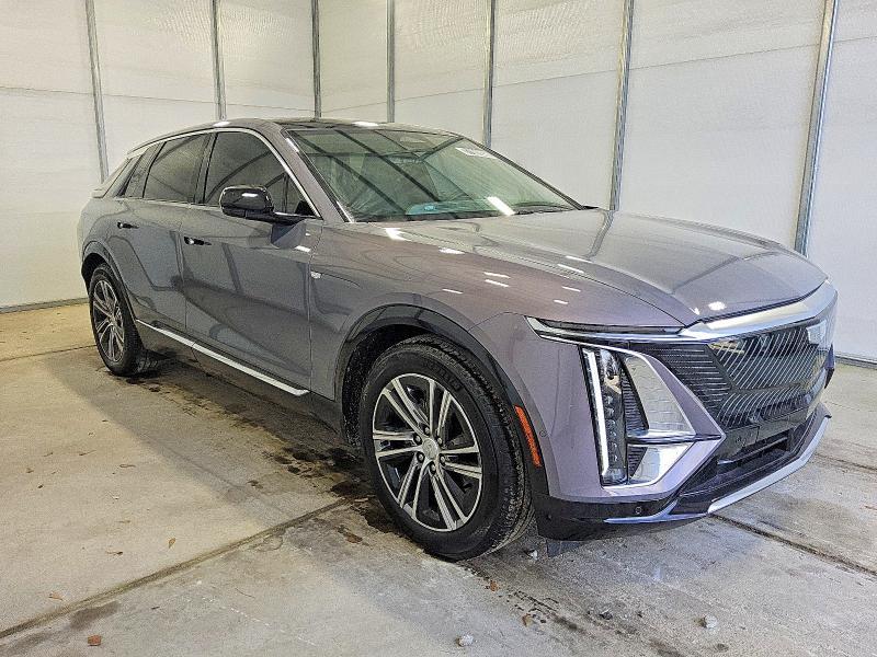 2025 Cadillac Lyriq Luxury