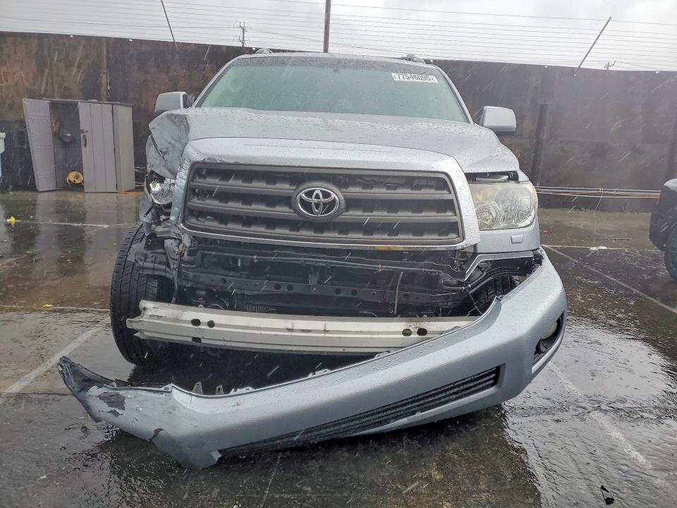 2012 Toyota Sequoia SR5