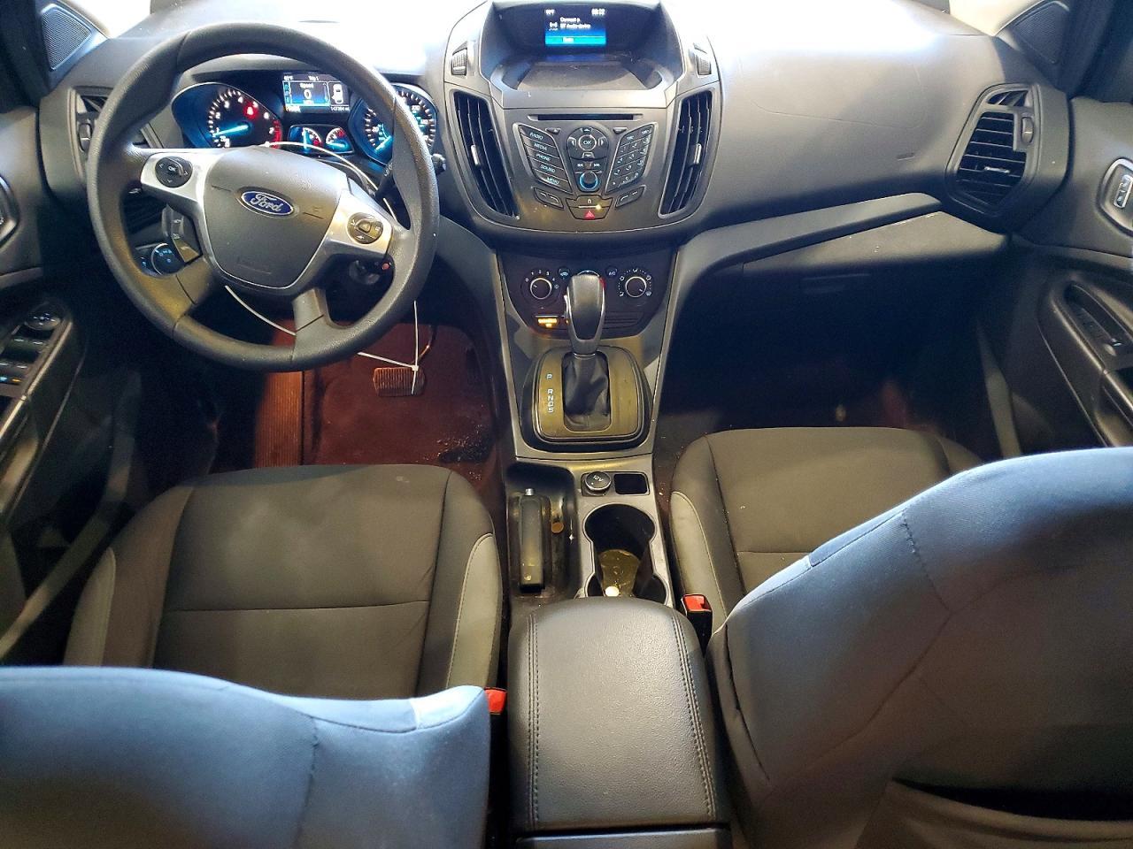 2016 Ford Escape s