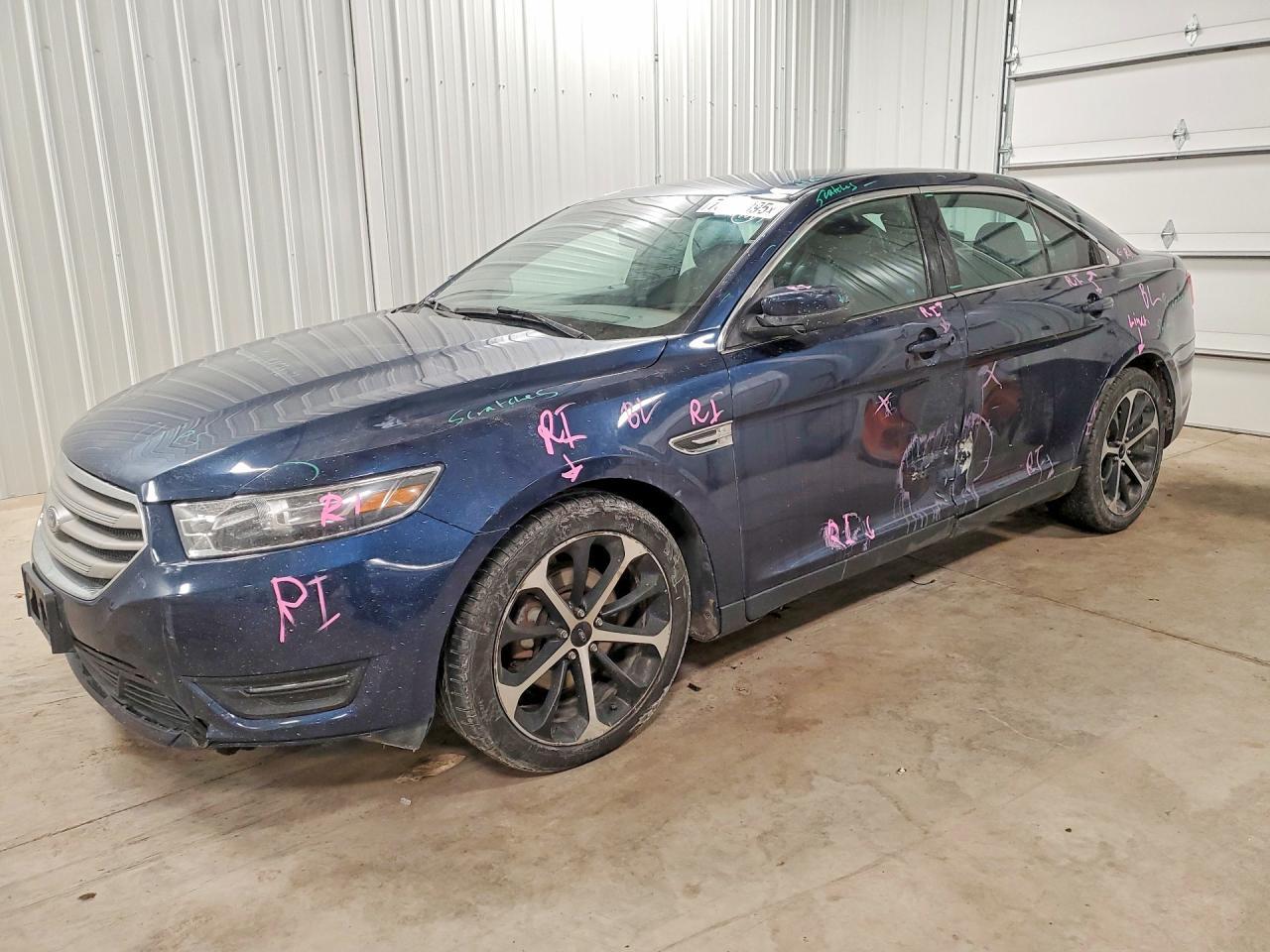 2016 Ford Taurus sel