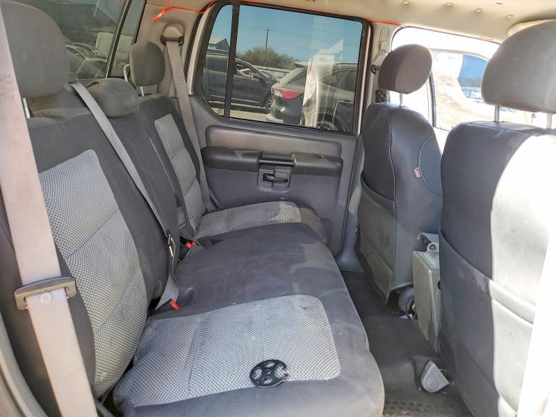 2004 Ford Explorer Sport Trac