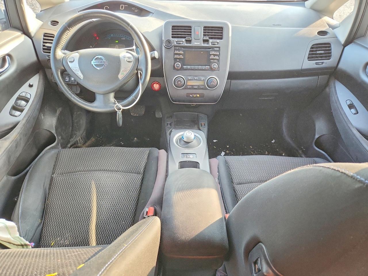 2015 Nissan Leaf s