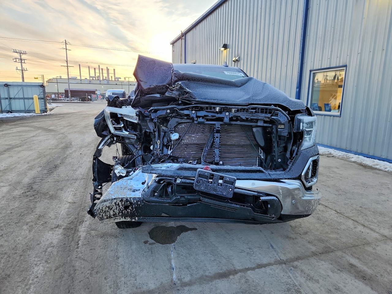 2021 GMC Sierra K1500 slt