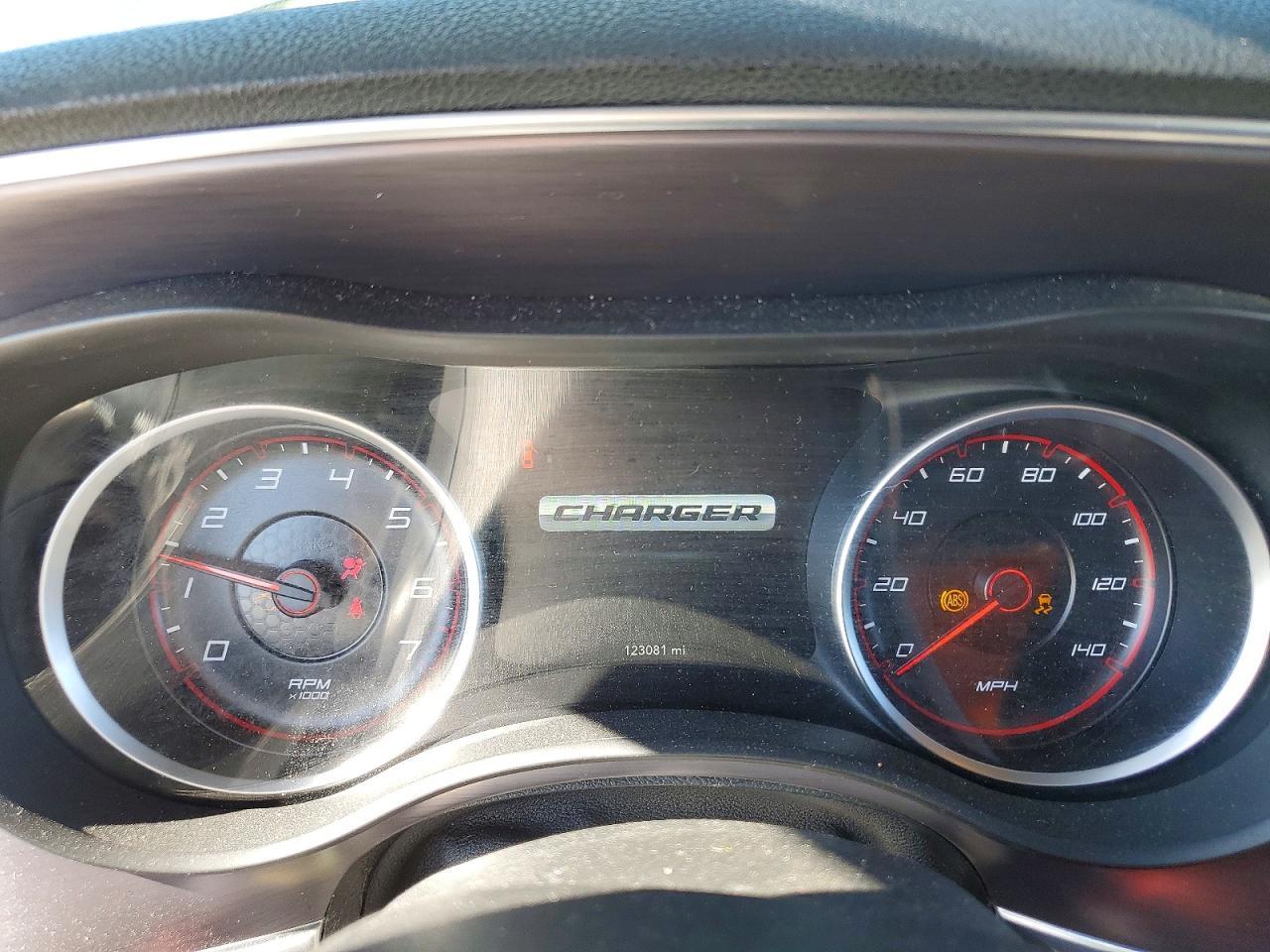 2016 Dodge Charger se