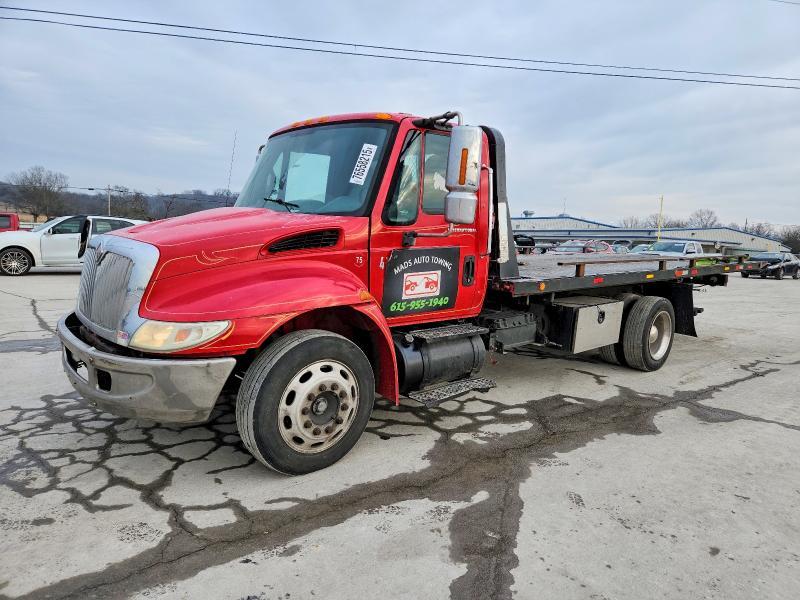 2003 International 4300 Rollback Truck