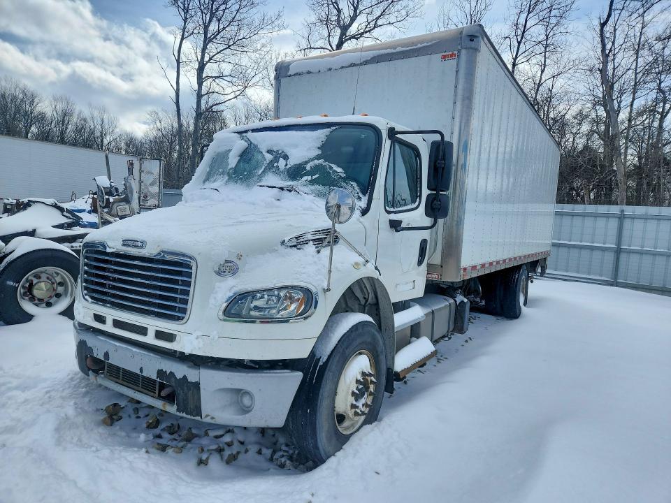 2017 Freightliner Business Class M2 BOX Truck