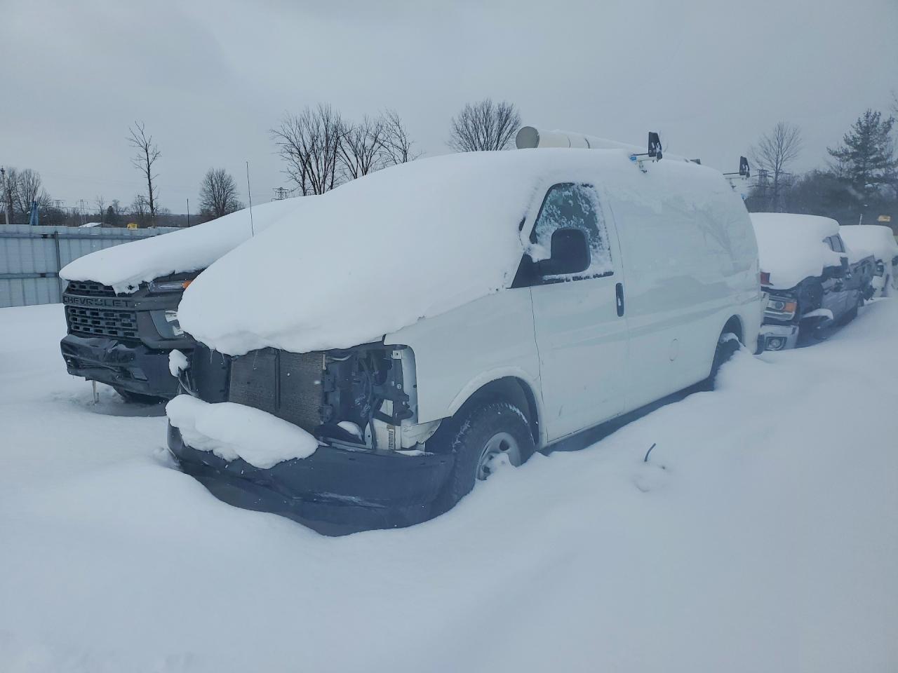 2023 Chevrolet Express G2500
