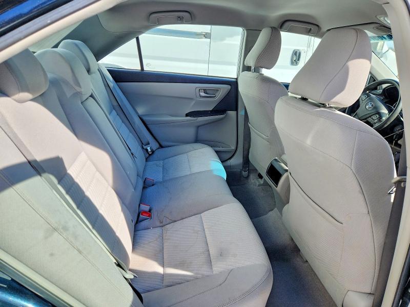 2017 Toyota Camry le