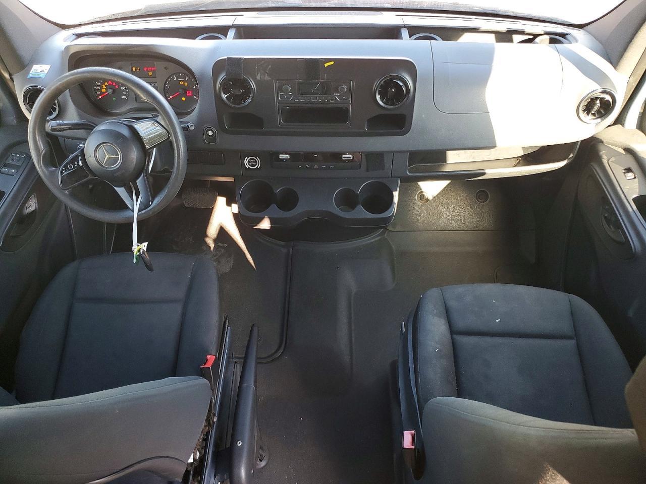 2019 Mercedes-Benz 2019 Mercedes Benz Sprinter 2500 Delivery Van