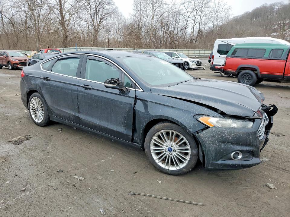 2014 Ford Fusion se