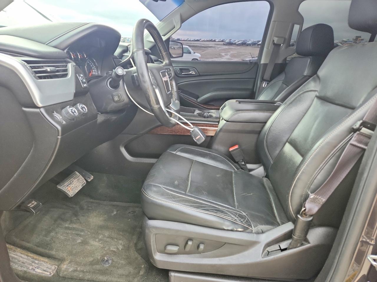 2015 GMC Yukon slt