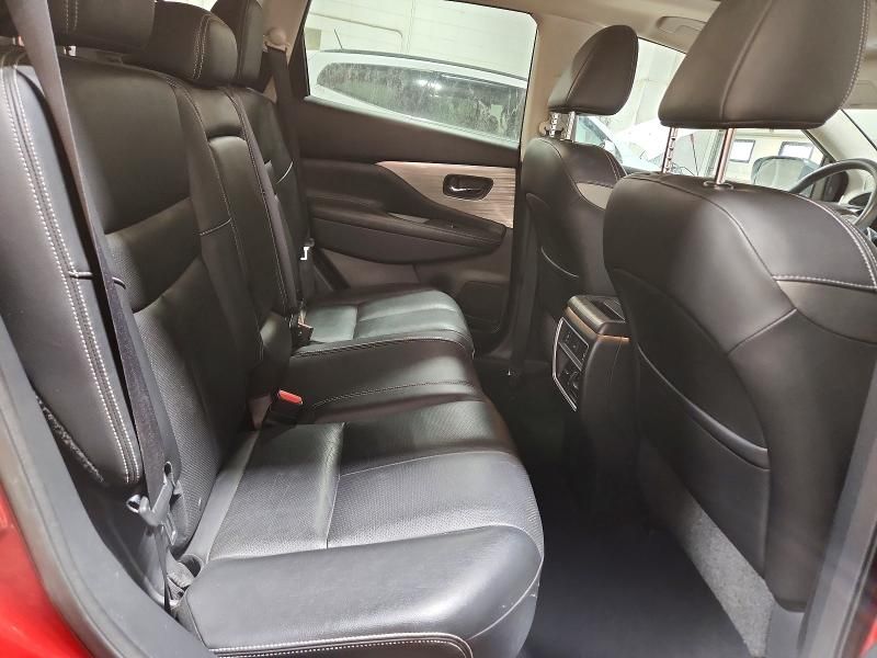 2017 Nissan Murano s