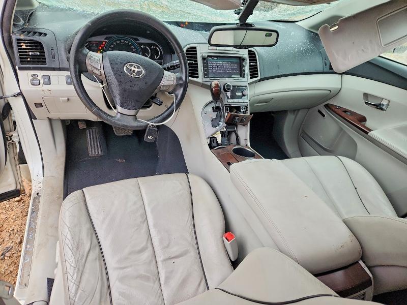 2010 Toyota Venza awd V6