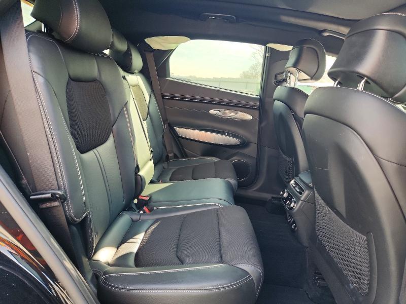 2023 Genesis Gv70 Base