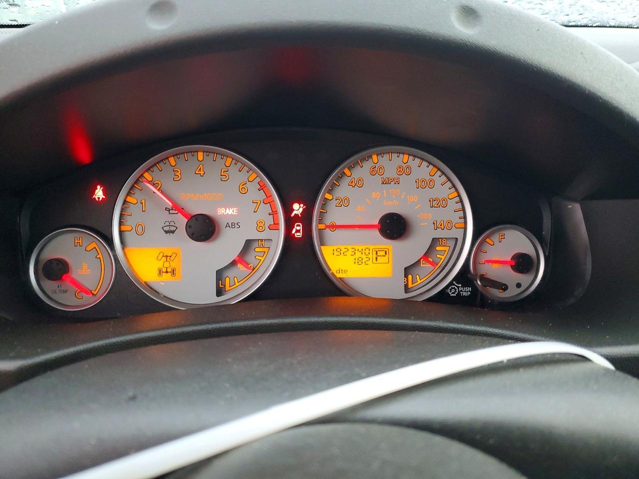 2010 Niss Frontier se V6